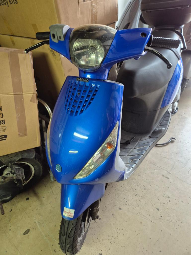 kappenset piaggio zip alle kappen zie foto, Fietsen en Brommers, Ophalen, Gebruikt, Kap, Piaggio