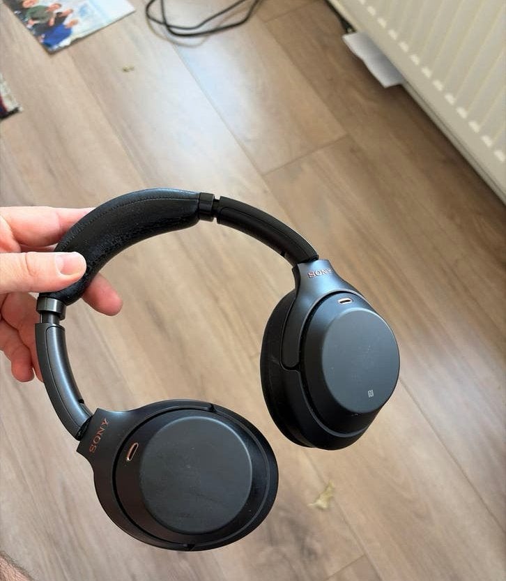 Sony WH-1000XM3 koptelefoon - laadt niet op