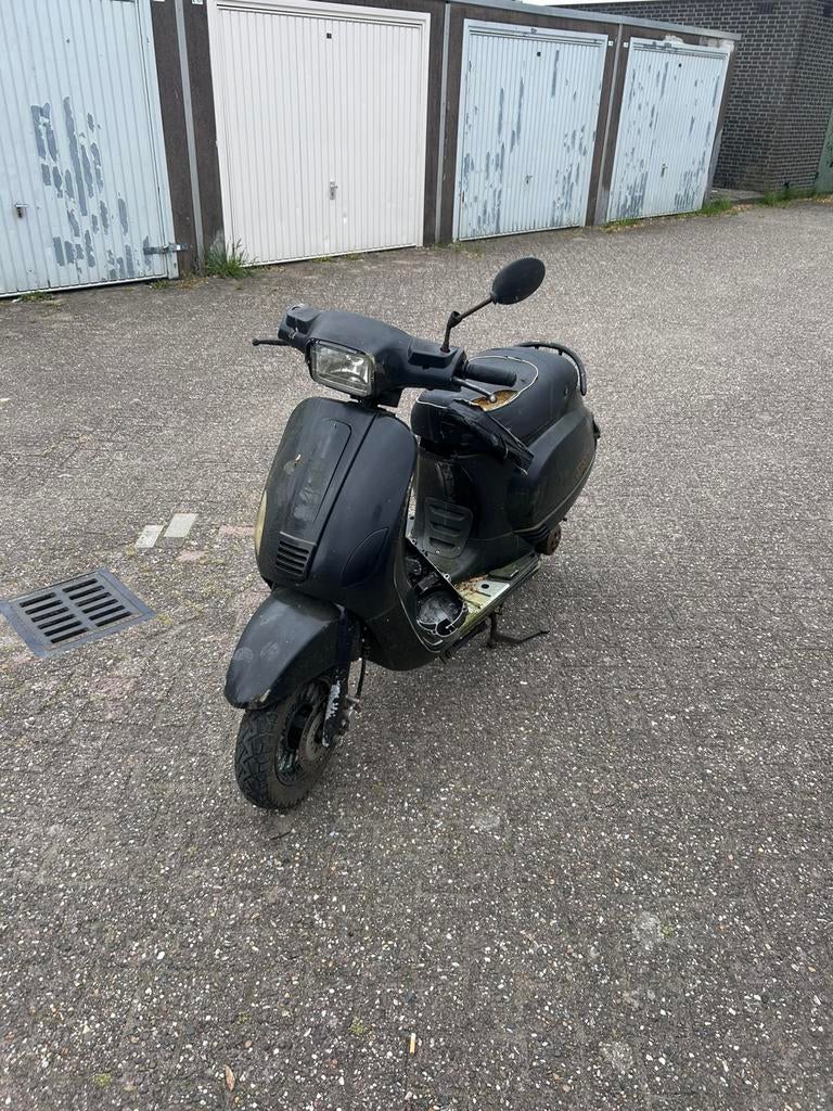 Agm gratis op te halen MOET WEG, Ophalen of Verzenden, Zo goed als nieuw, Benzine, Overige merken