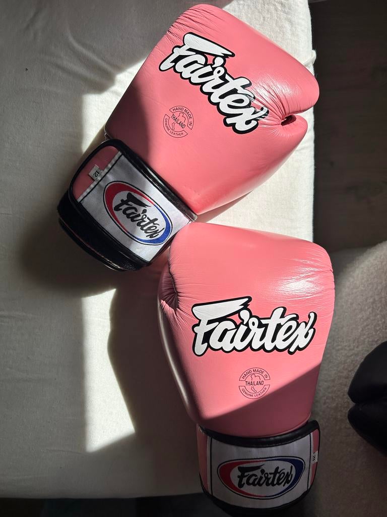 Fairtex kickbokshandschoenen, Sport en Fitness, Gebruikt, Overige, Vechtsportbescherming, Ophalen of Verzenden