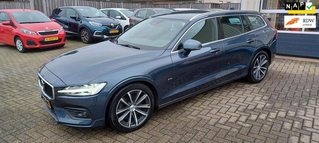 Volvo V60 2.0 B5 Business Pro, Auto's, Volvo, 4 cilinders, 1969 cc, Blauw, Origineel Nederlands