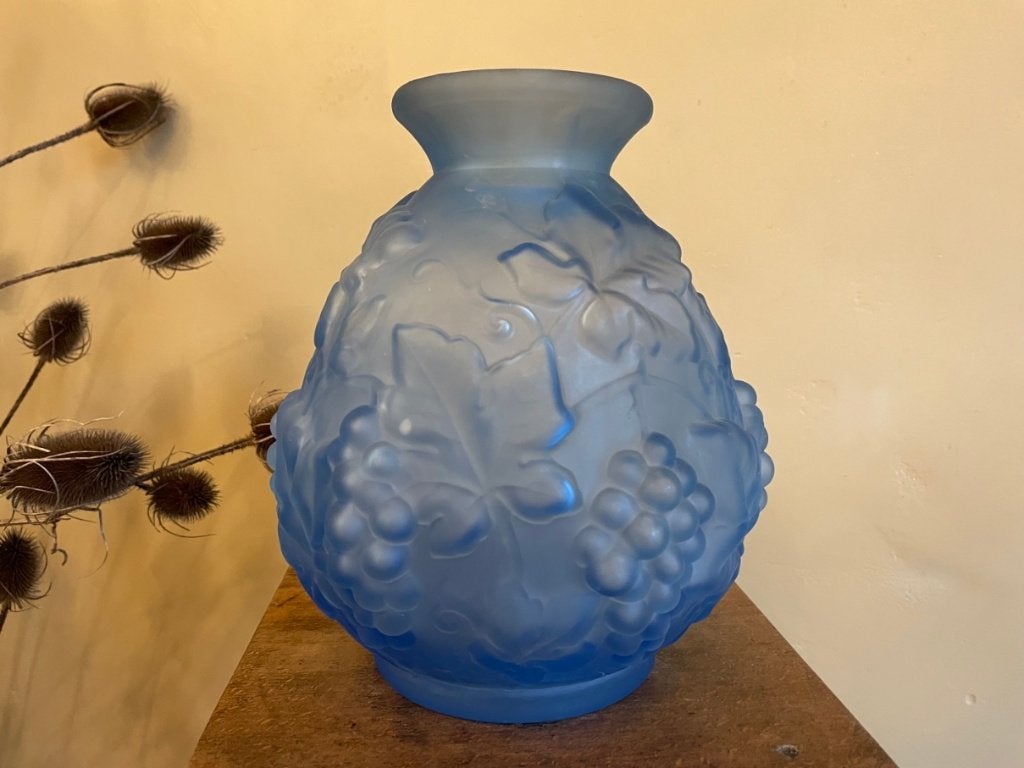 Mooie Blauwe Art Deco 1930 Vaas Etaleune Parijs, Ophalen of Verzenden