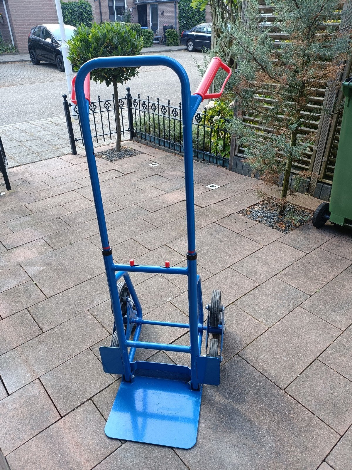 Steekwagen met traploperfunctie, 60 tot 80 liter, Ophalen, Gebruikt, Steekwagen