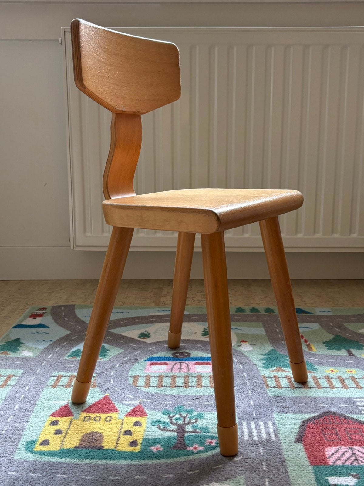 Vintage houten Schilte schoolstoeltje, Kinderen en Baby's, Kinderkamer | Tafels en Stoelen, Ophalen, Gebruikt, Stoel(en)