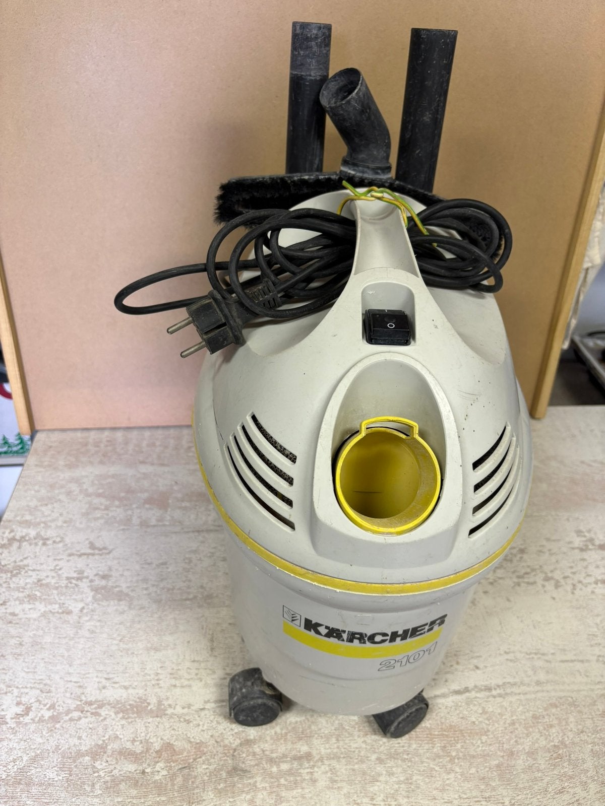 Karcher bouwstofzuiger, Ophalen, Gebruikt