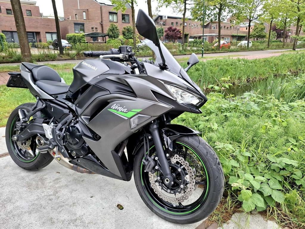 KAWASAKI NINJA 650 Akrapovic 35 KW A2(bj 2024)  7979 KM, 2 cilinders, 649 cc, Bedrijf, Onbekend