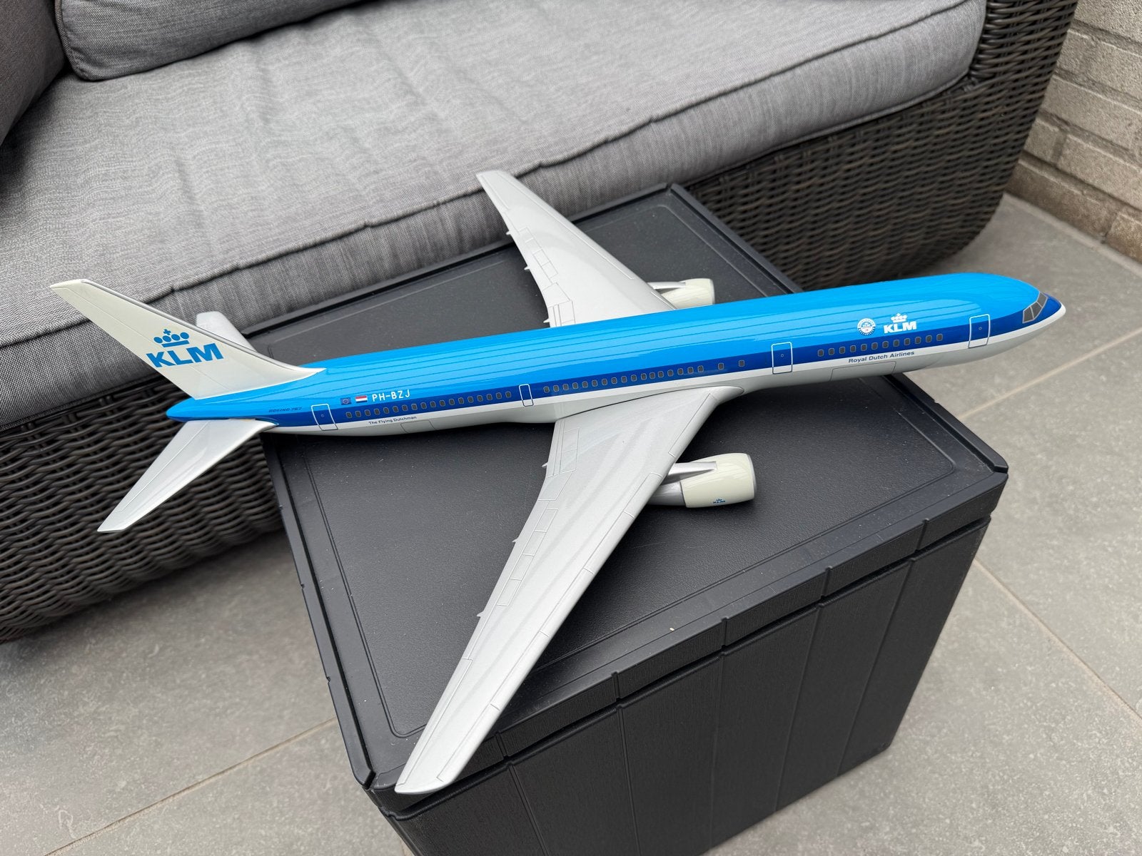 Pacmin KLM Boeing 767 Vliegtuig Model schaal 1:100, Ophalen, Zo goed als nieuw, Schaalmodel