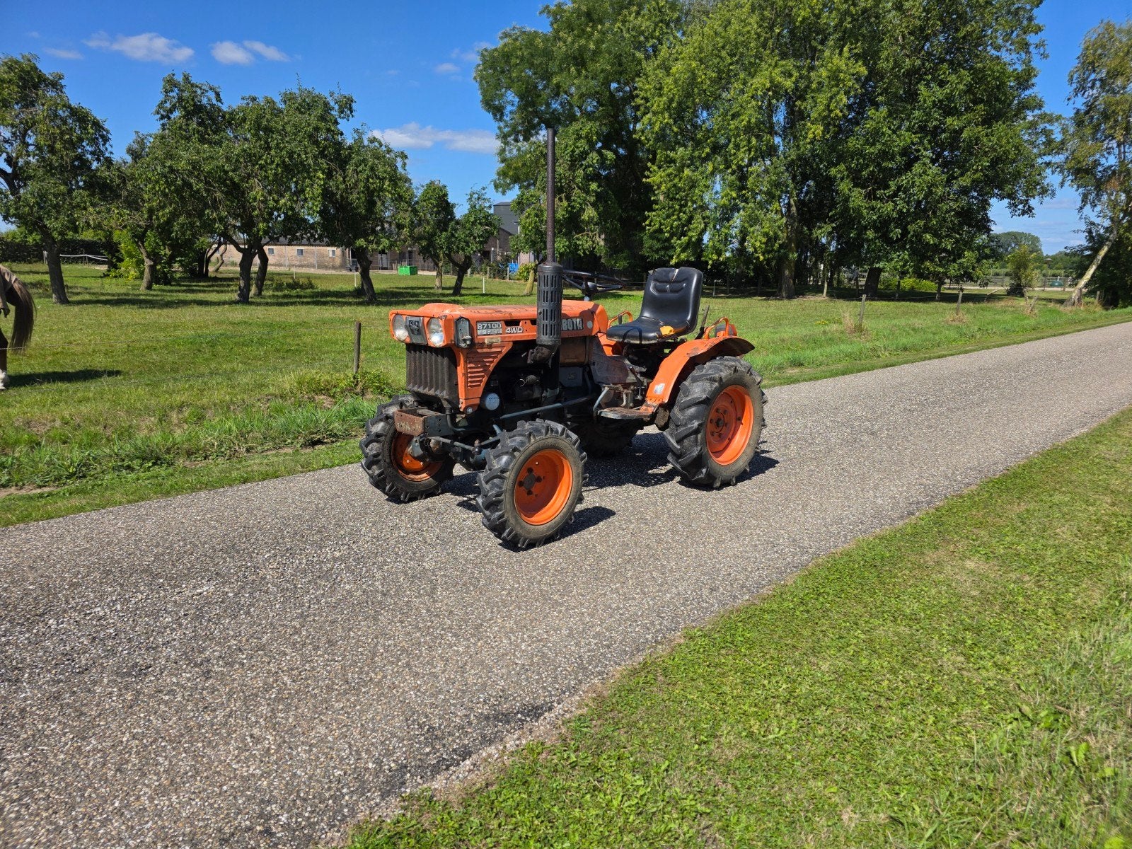 kubota B7100 HST marge trekker., Overige merken, Gebruikt, Tot 2500, Ophalen of Verzenden