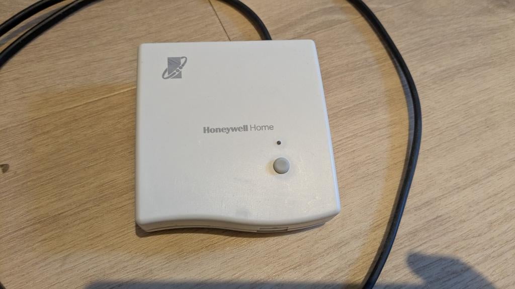 Honeywell Evohome opentherm rf-module R8810A1018, Gebruikt, Minder dan 30 cm, Minder dan 60 cm, Minder dan 200 watt