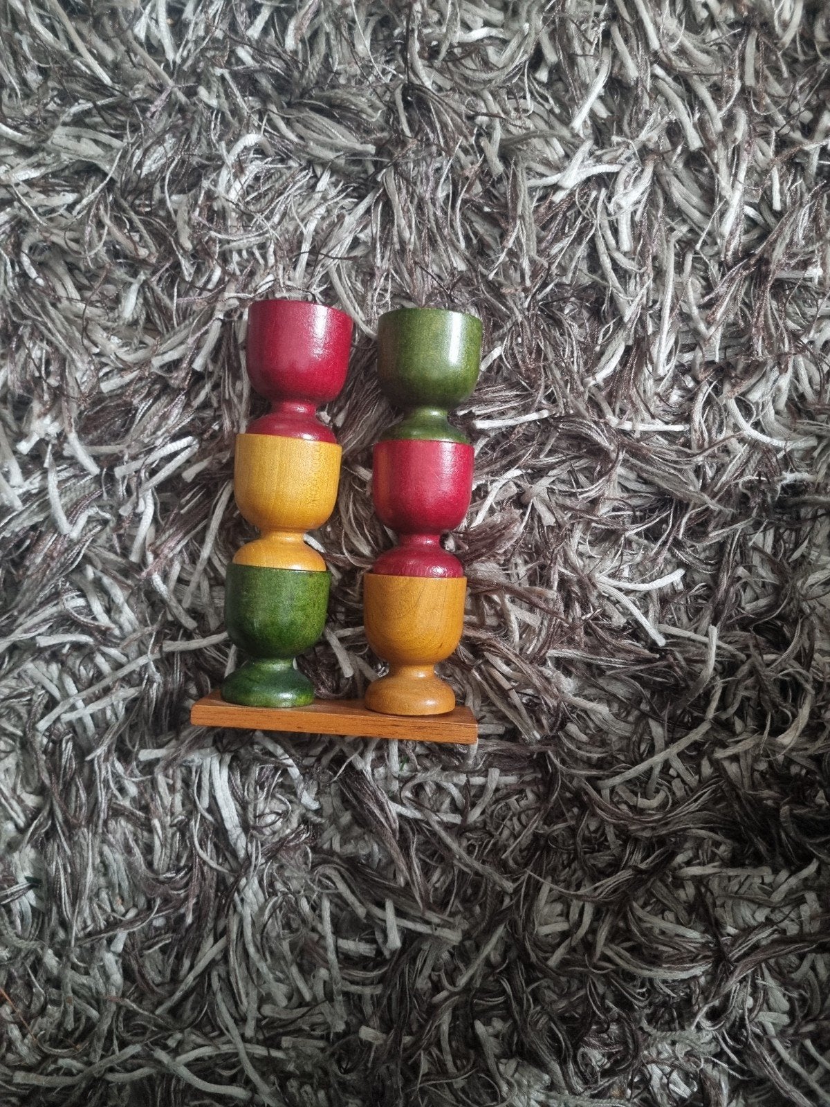 Vintage houten eierdopjes set - Rood, groen, geel doos Cl, Gebruikt, Meerkleurig, Ophalen of Verzenden, Vintage