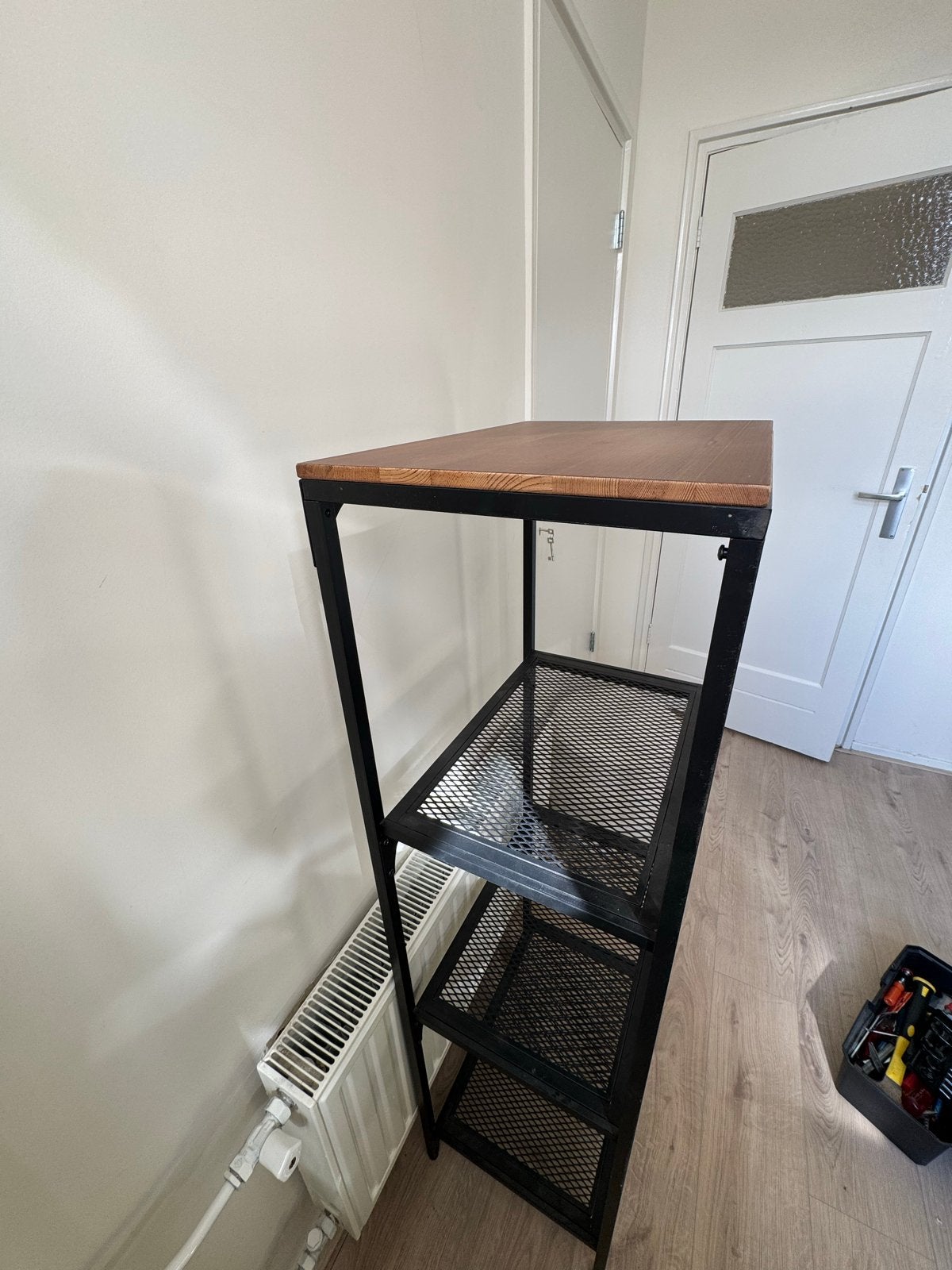 IJzeren stelling kastje met houten blad, Ophalen, Zo goed als nieuw