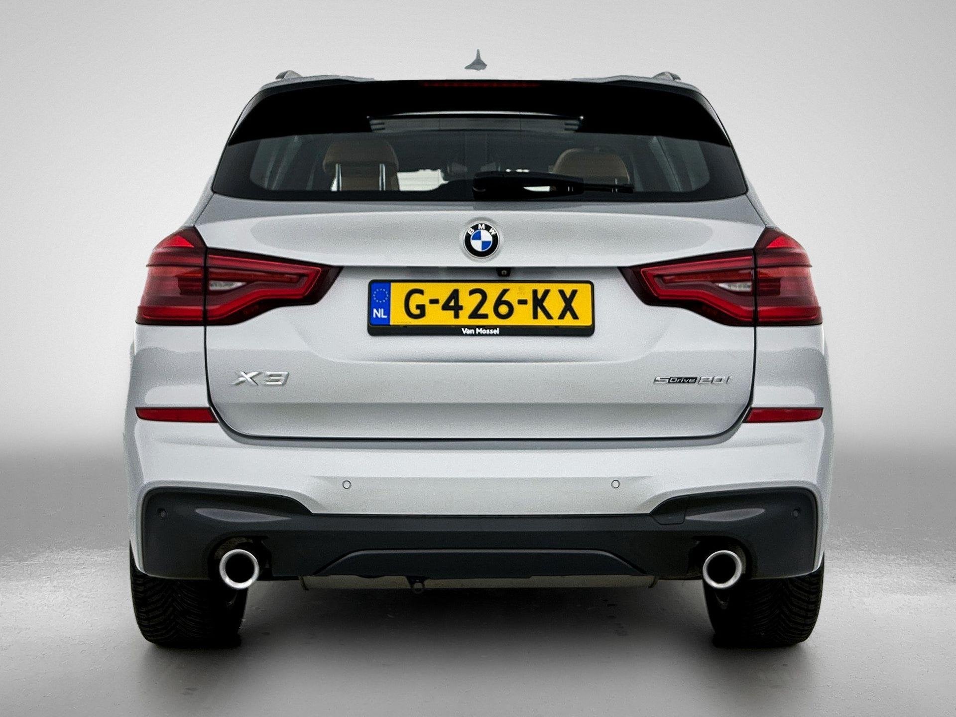 BMW X3 sDrive20i Launch Edition High Executive | M-SPORT PAK, Auto's, Automaat, 12 maanden, Achterwielaandrijving, Gebruikt