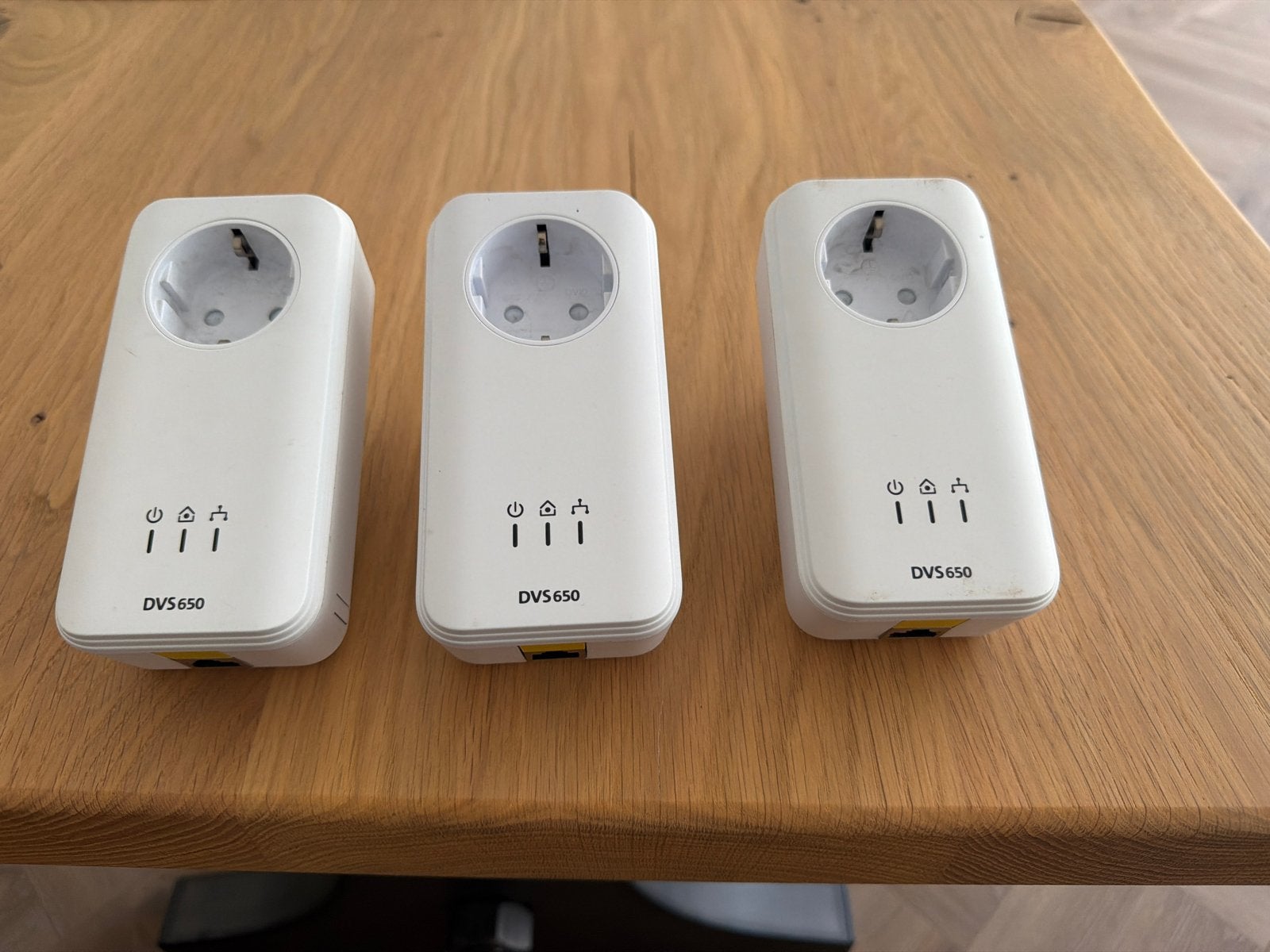 Kpn DVS650 internetset (3 Stuks), Ophalen of Verzenden, Gebruikt