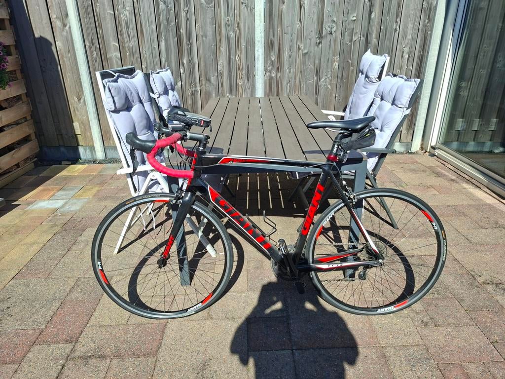 Te koop GIANT TCR 28 inch, 28 inch, Velgrem, Zo goed als nieuw, Meer dan 20 versnellingen