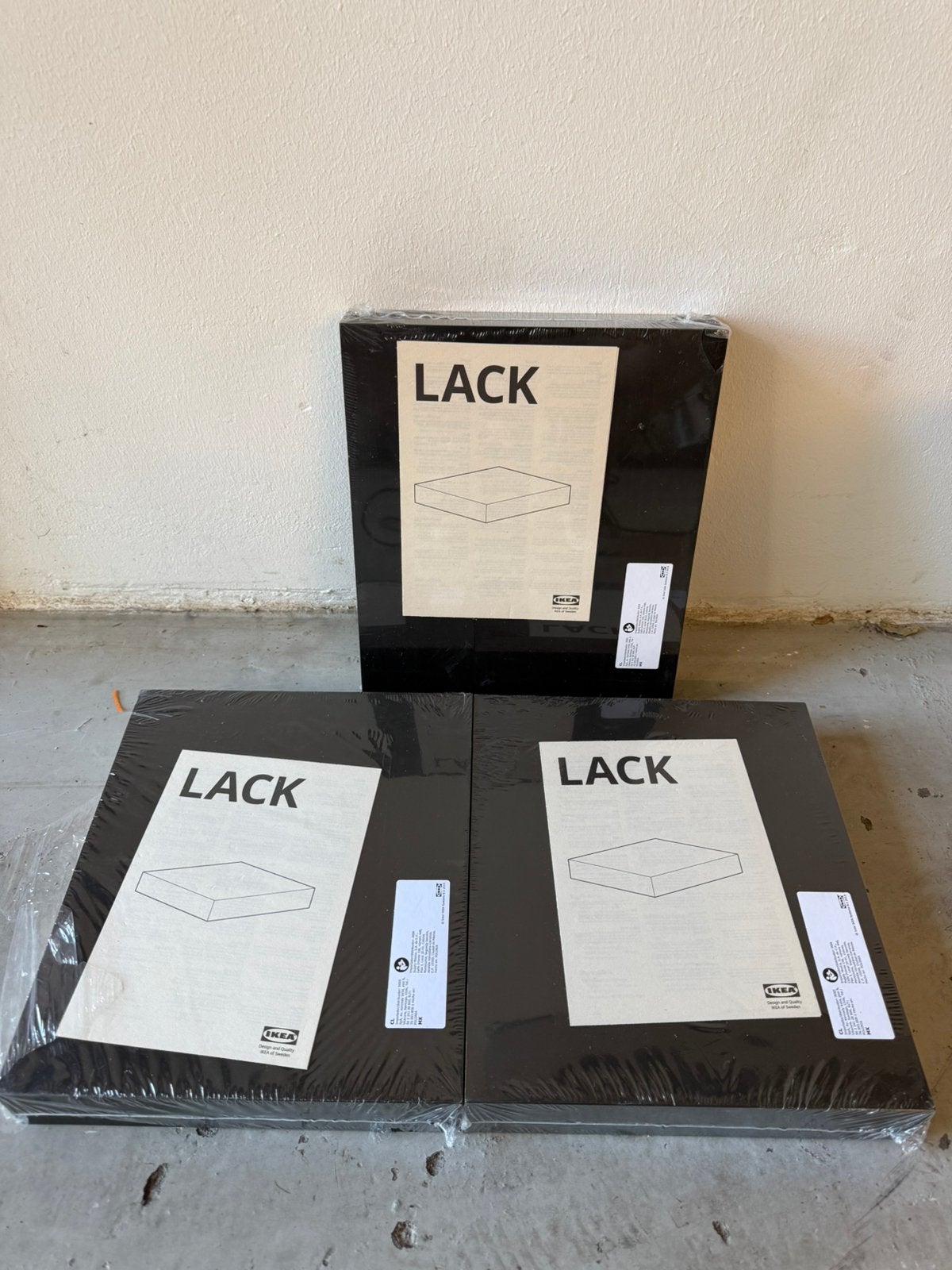 IKEA lack wandplanken (3 stuks) NIEUW, Ophalen, Zo goed als nieuw