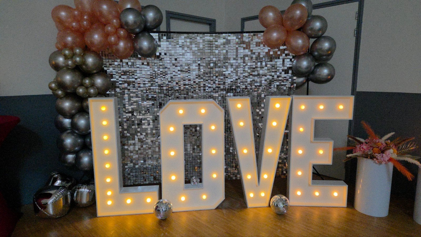 Te huur Love letters, Ophalen, Versiering, Geboorte of Huwelijk