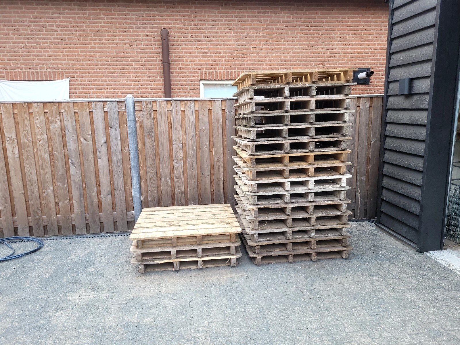 18 pallets gratis, Ophalen, Minder dan 25 mm, Pallet, Minder dan 200 cm