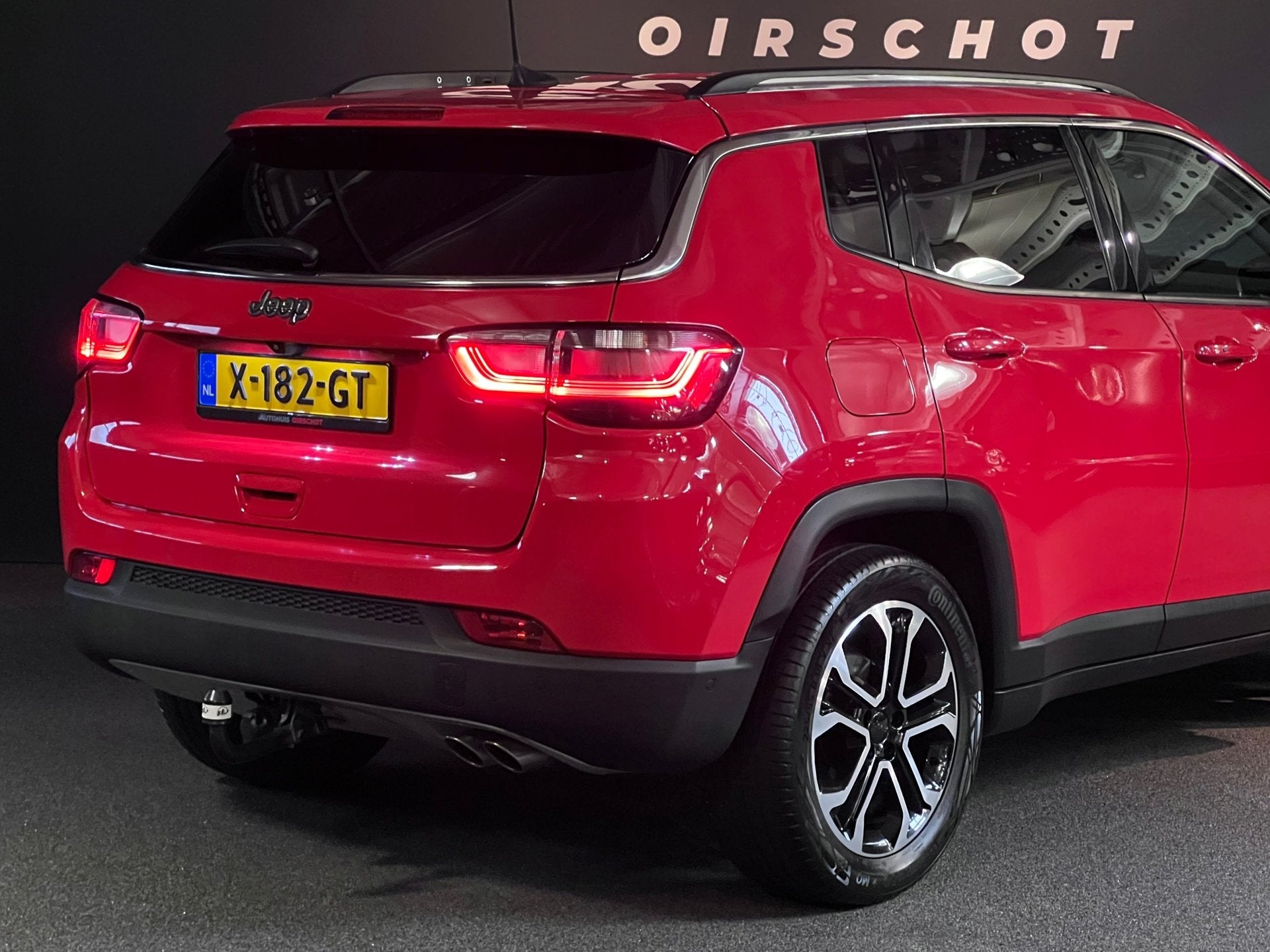 Jeep Compass 1.3T S Keyless/ Stuurverwarming/ Carplay/ Trekh, Auto's, 4 cilinders, 150 pk, Leder en Stof, Compass