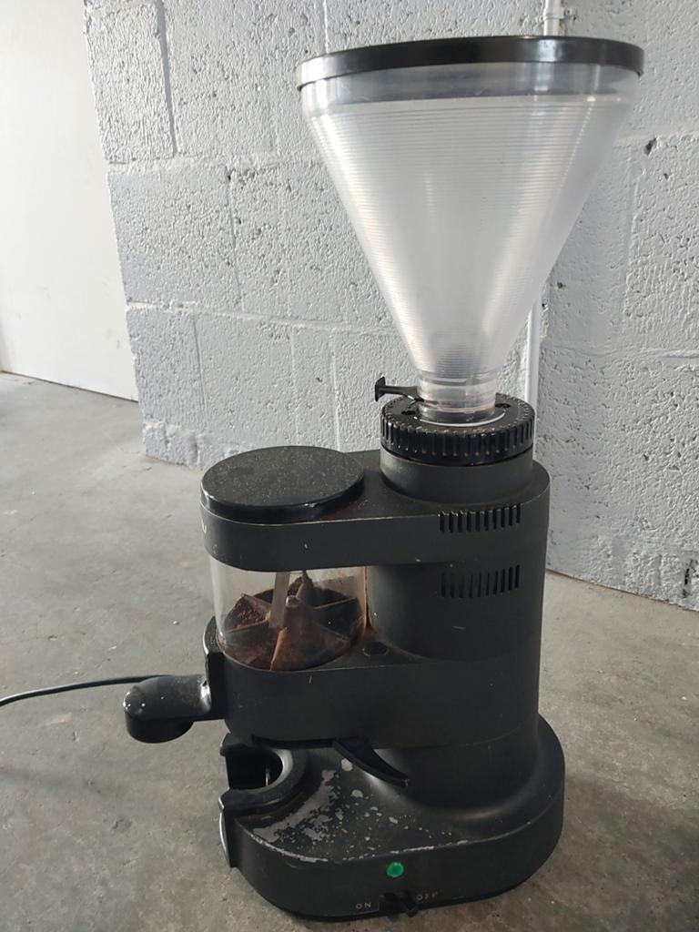 La Cimbali MD6 Koffiemolen Professionele Koffiemachine, 10 kopjes of meer, Koffiemachine, Ophalen of Verzenden, Zo goed als nieuw