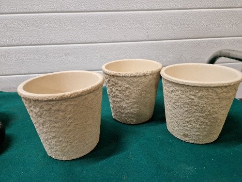 Bloempotten 3 stuks creme ruw, Ophalen of Verzenden, 'T Olde Gre-j, Info@toldegrej.nl, Endepoelstraat 20f Didam