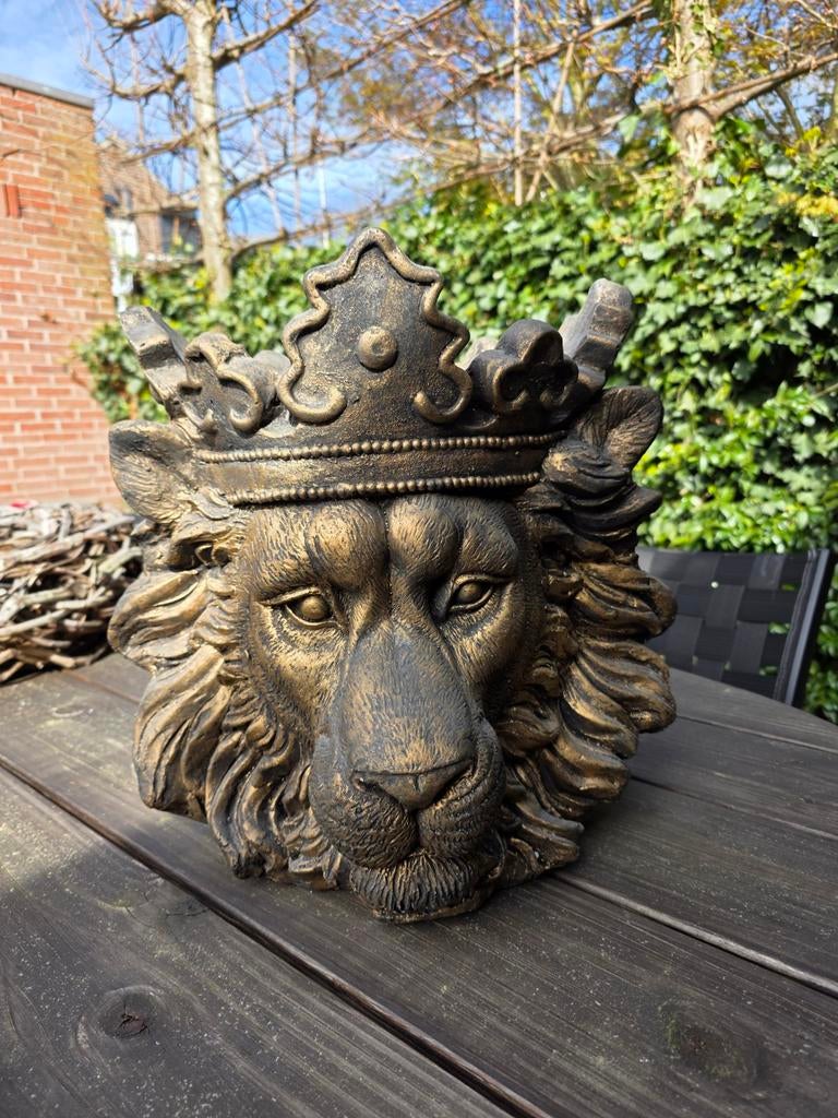 Bronzen bloempot met leeuwenkop, Ophalen, Rond, Binnen, Aardewerk