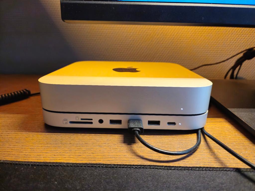 Mac Mini M2 (2023) - 16GB RAM, 256GB SSD, Tahoe 26.5, Computers en Software, Apple Desktops, 256GB, SSD, Ophalen of Verzenden