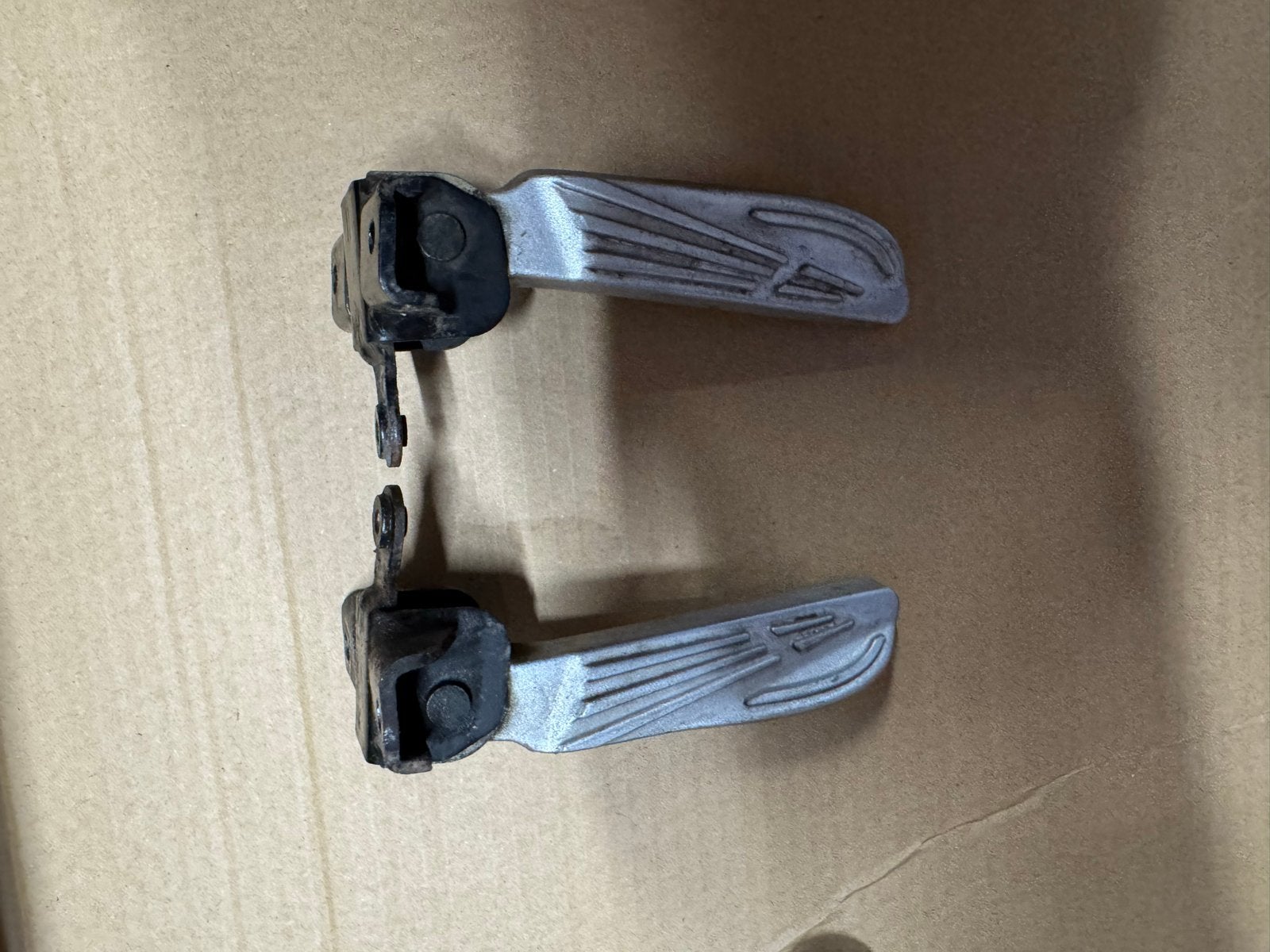 Voetsteuntjes scooter Sym compleet setje, Fietsen en Brommers, Ophalen, Gebruikt, Overige typen, SYM