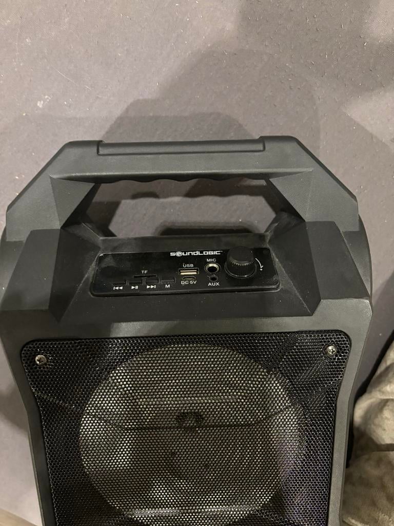 Soundlogic Bluetooth Speaker met LED verlichting, Ophalen, Zo goed als nieuw