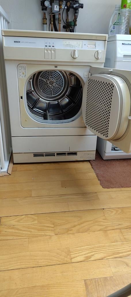 Bosch WTA 2910 electronic wasdroger, Witgoed en Apparatuur, Wasdrogers, Ophalen