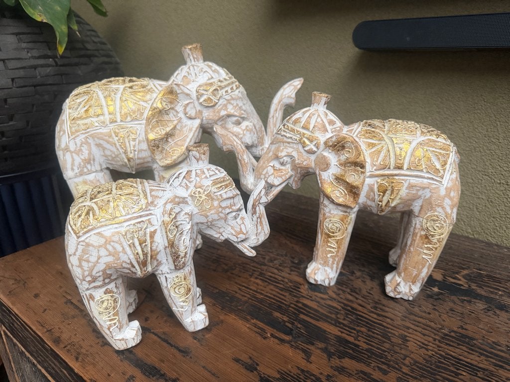Olifant houtsnijwerk beeld uit Bali Indonesie, Verzamelen, Beelden en Beeldjes, Ophalen of Verzenden, Nieuw, Dier