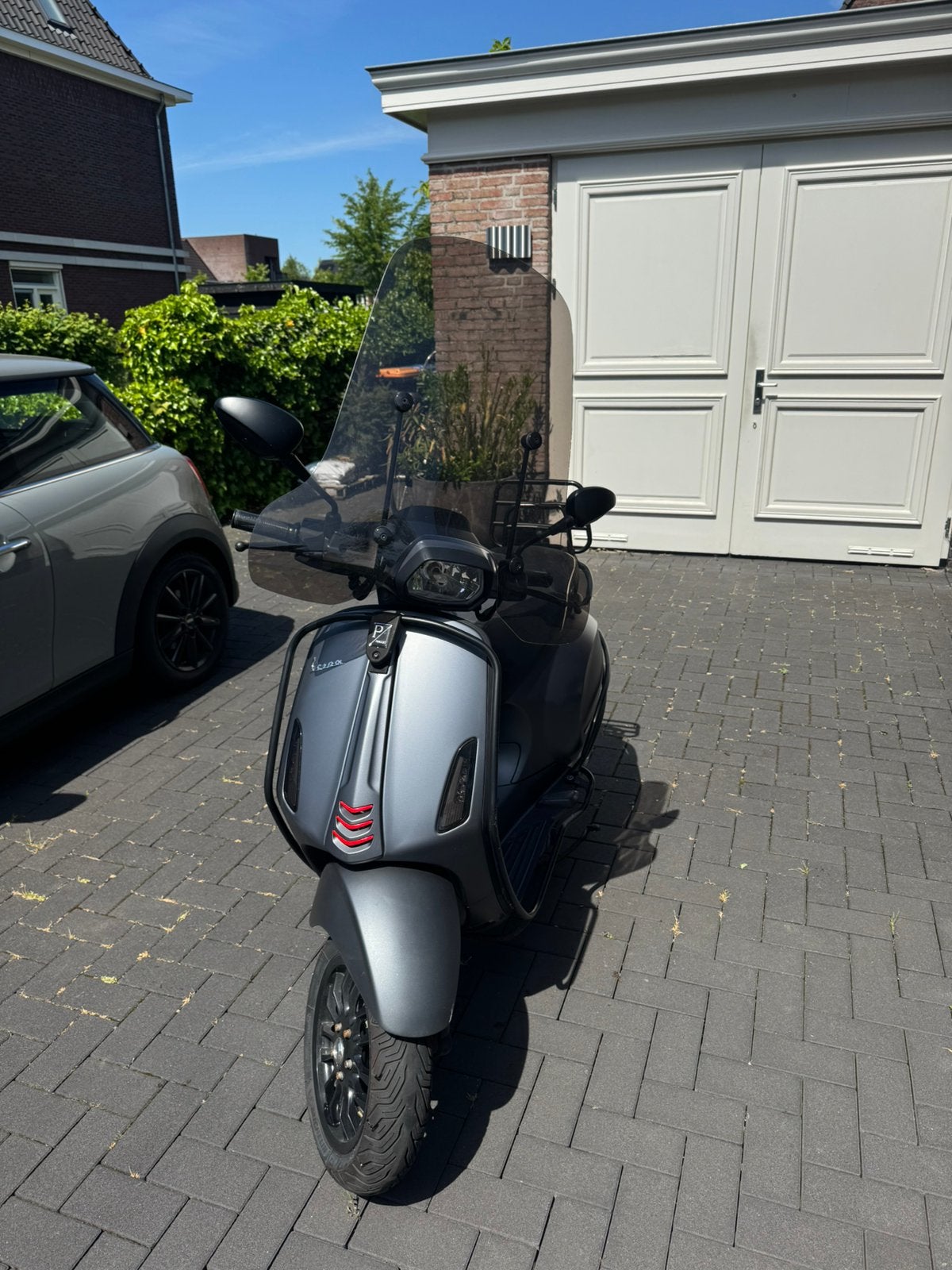 Vespa sprint brom 2018 full option grigio grey, Fietsen en Brommers, Scooters | Vespa, Ophalen, Maximaal 45 km/u, Vespa S, Zo goed als nieuw
