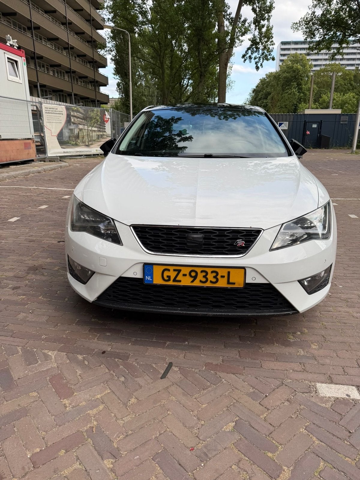 Seat Leon 1.4 TSI ACT 203PK Dsg7 2015 Wit, Auto's, Seat, Particulier, Leon, Achteruitrijcamera, Airconditioning, Apple Carplay