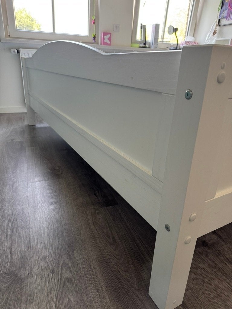 Mooi bed, Ophalen, 90 cm, Eenpersoons, Wit