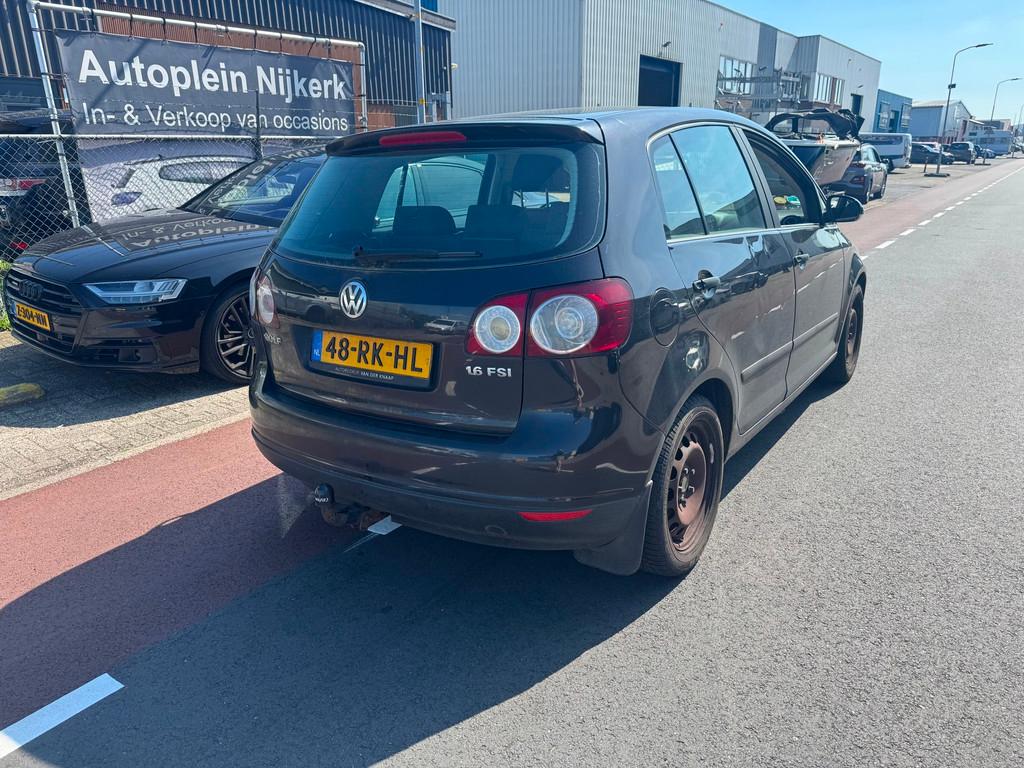 Volkswagen Golf Plus 1.6 FSI Comfortline Business Airco Crui, Auto's, Gebruikt, 4 cilinders, 116 pk, Zwart