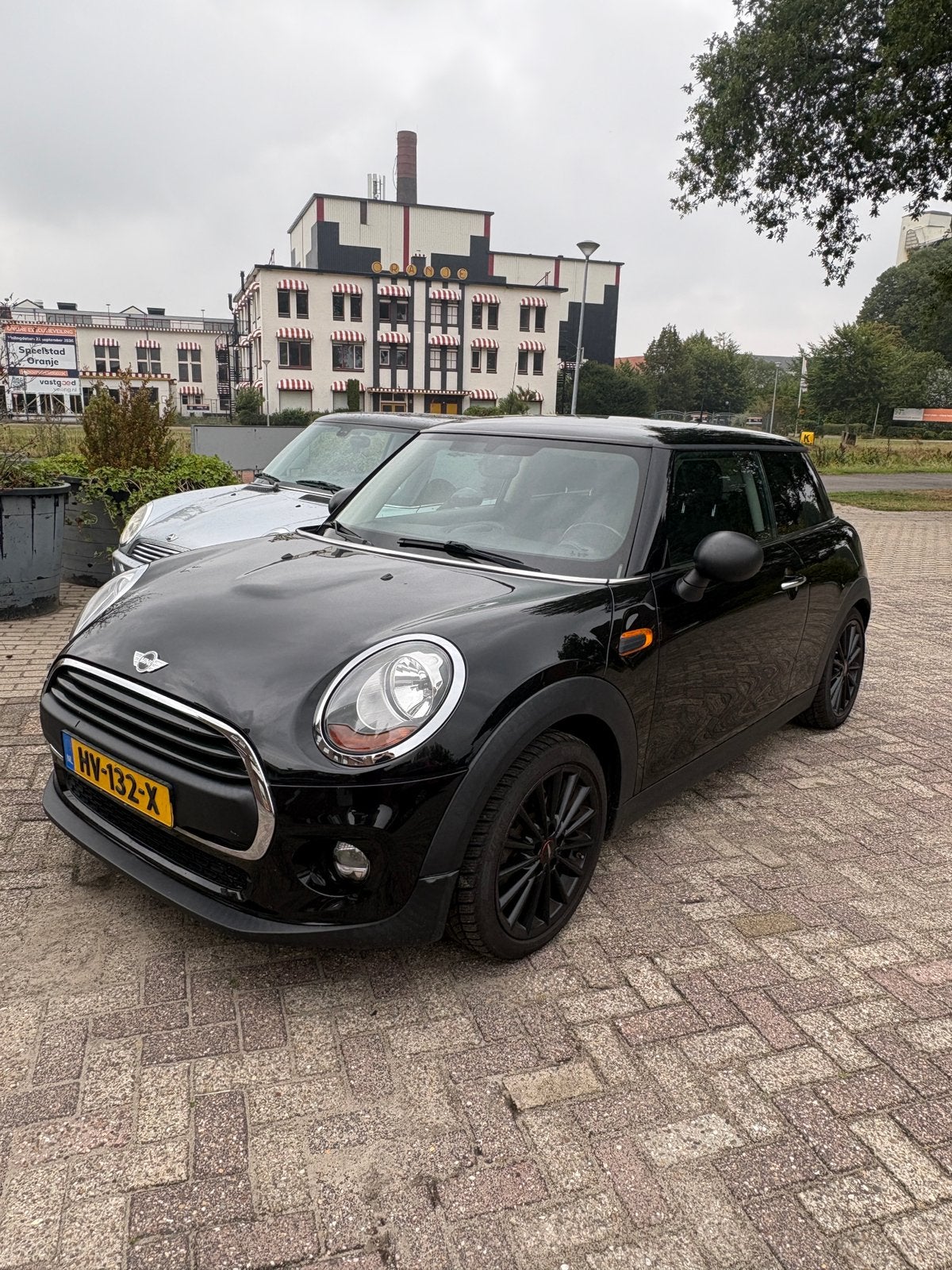 MINI ONE 1.2 handgeschakeld, Voorwielaandrijving, Stof, Zwart, 102 pk