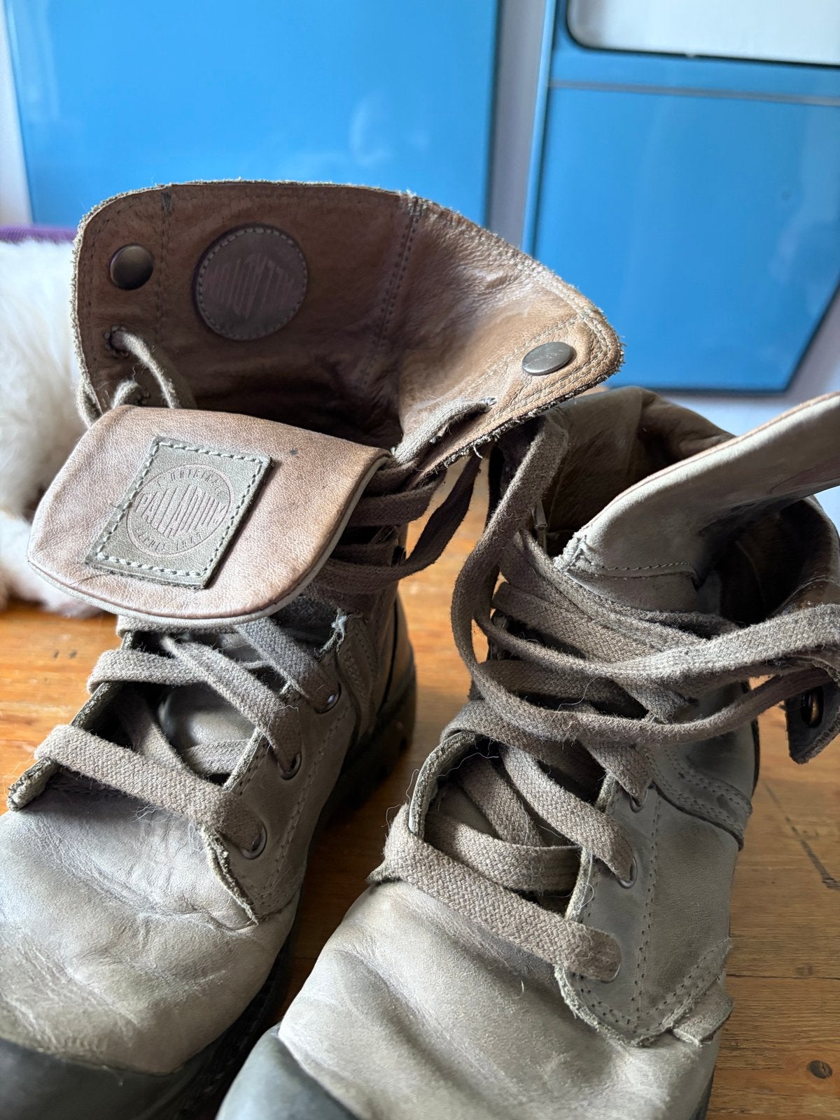 groen leren Palladium's - 37, Kleding | Dames, Schoenen, Ophalen of Verzenden, Zo goed als nieuw, Groen, Lage of Enkellaarzen