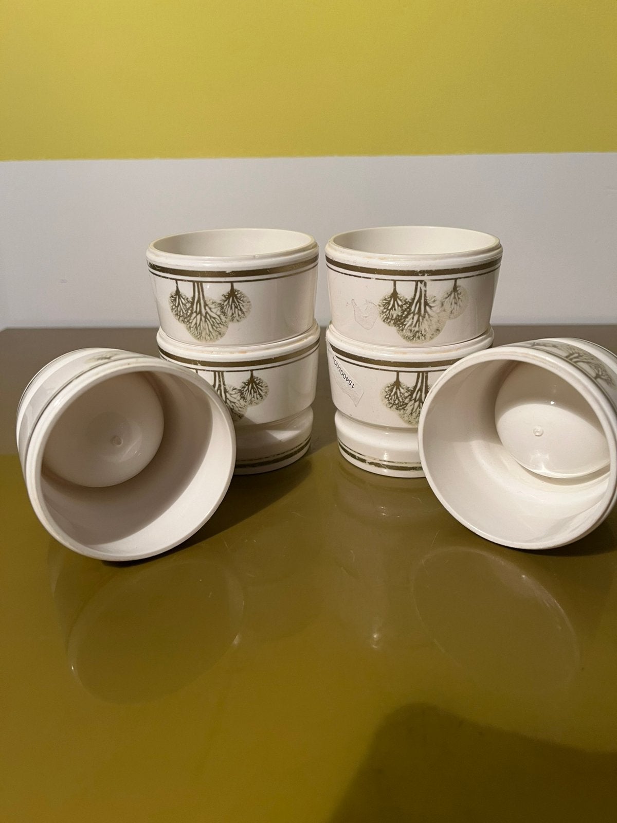 EMSA. —  GOUDBOMENDECOR. . —  EIERDOPJES (6)., Ophalen of Verzenden