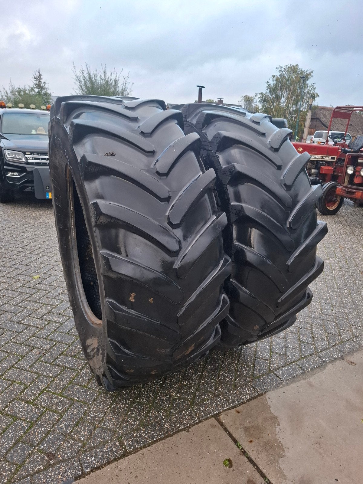 Michelin 650 65 r38 xm 108, Zakelijke goederen, Ophalen of Verzenden