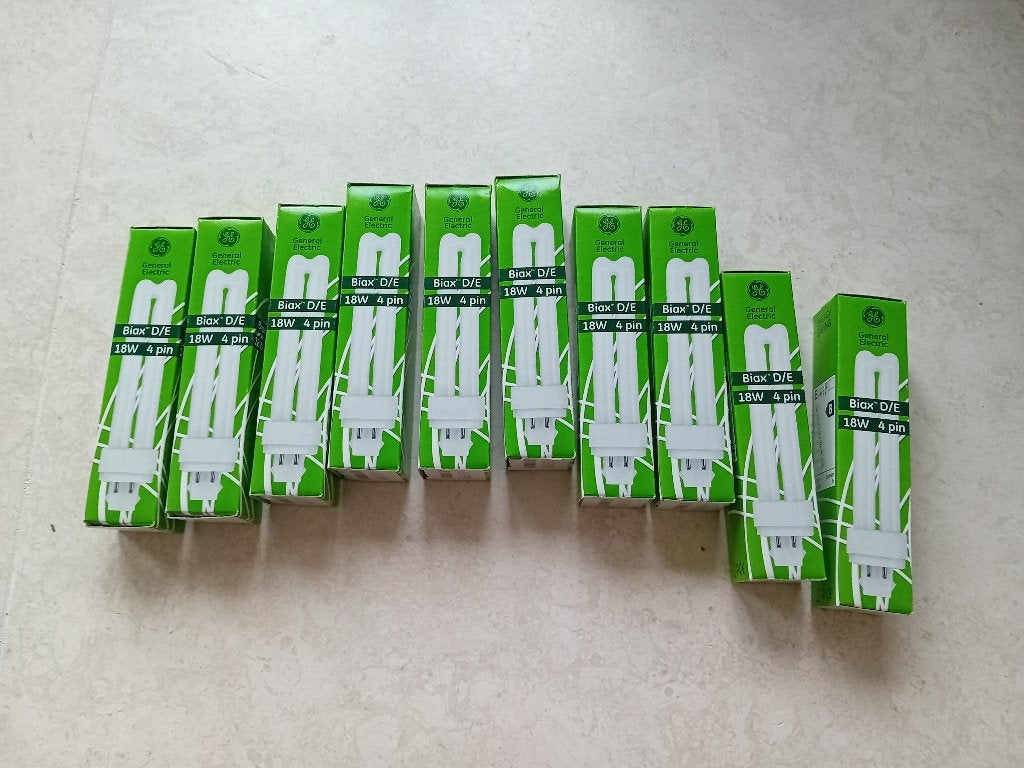 Spaarlamp 18 watt, G24q-2, PL-C, 4P. Kleur 830 of 840., Ophalen of Verzenden, Nieuw, 10 tot 30 watt, Spaarlamp