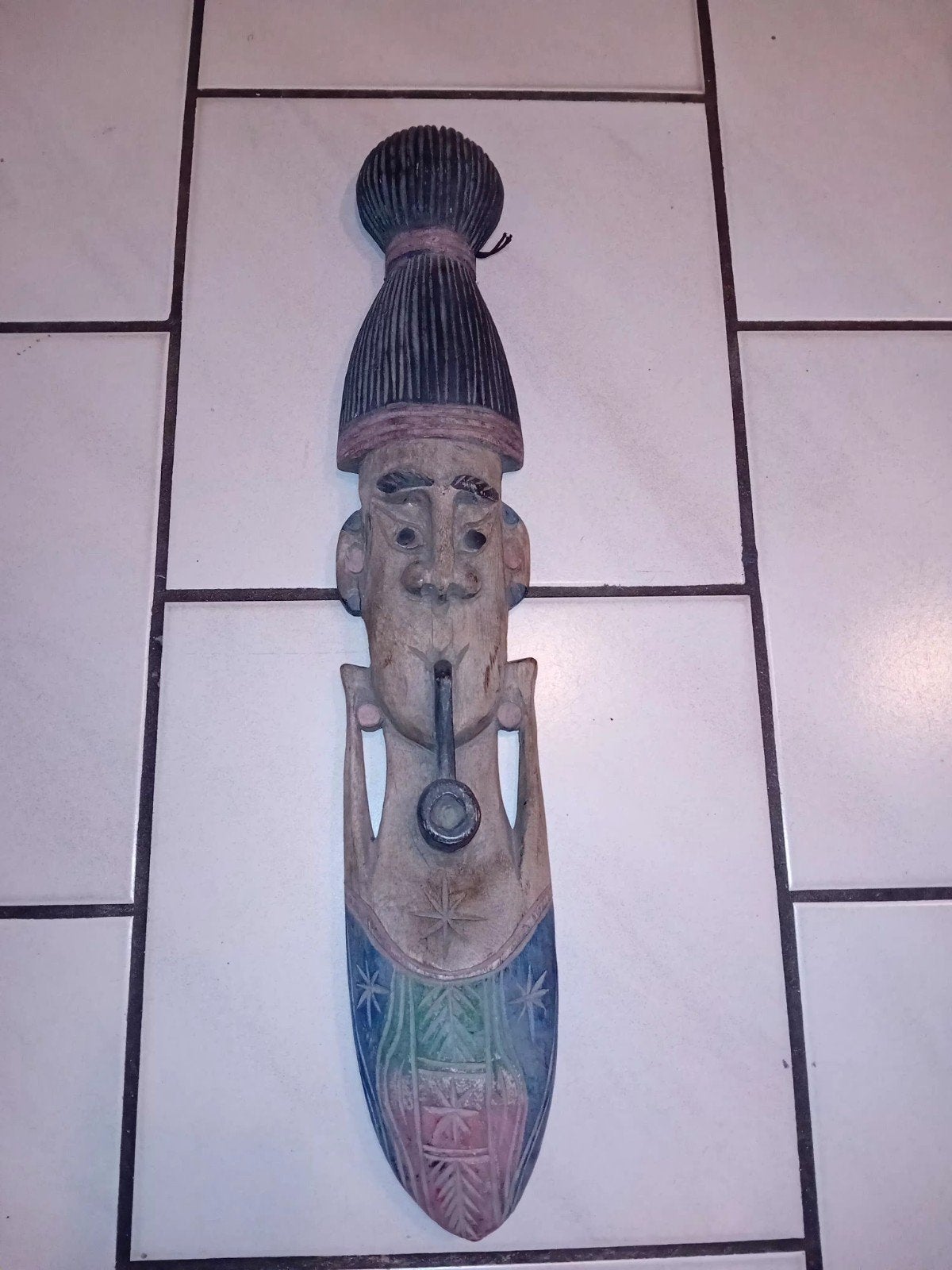 Uniek handgesneden houten masker met pijp, Hout, Masker, Ophalen of Verzenden, Handgemaakt
