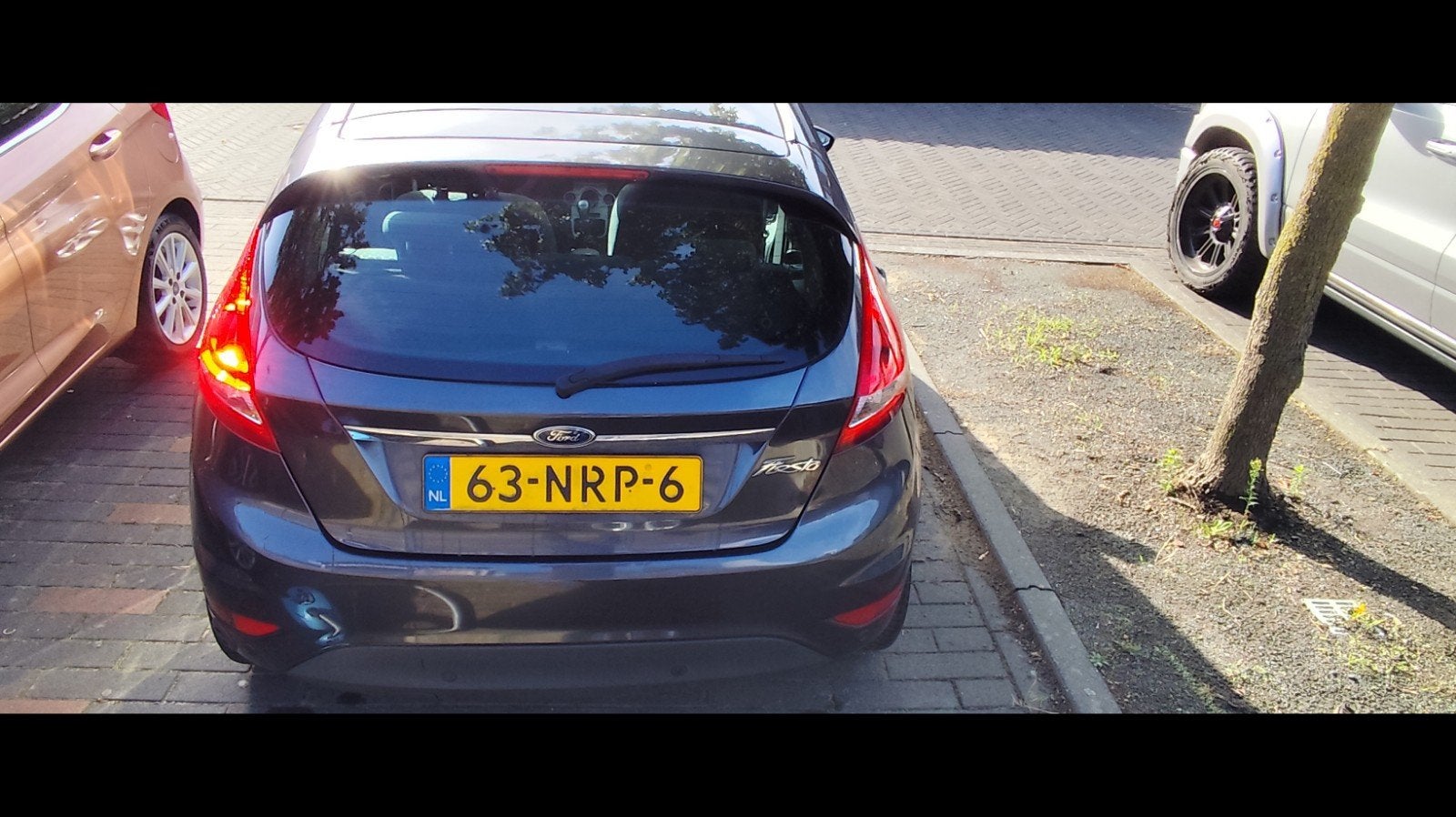 Ford Fiësta 1.25 60KW 5DR 2010 lpg blauw/grijs, Voorwielaandrijving, 1005 kg, 1242 cc, Blauw