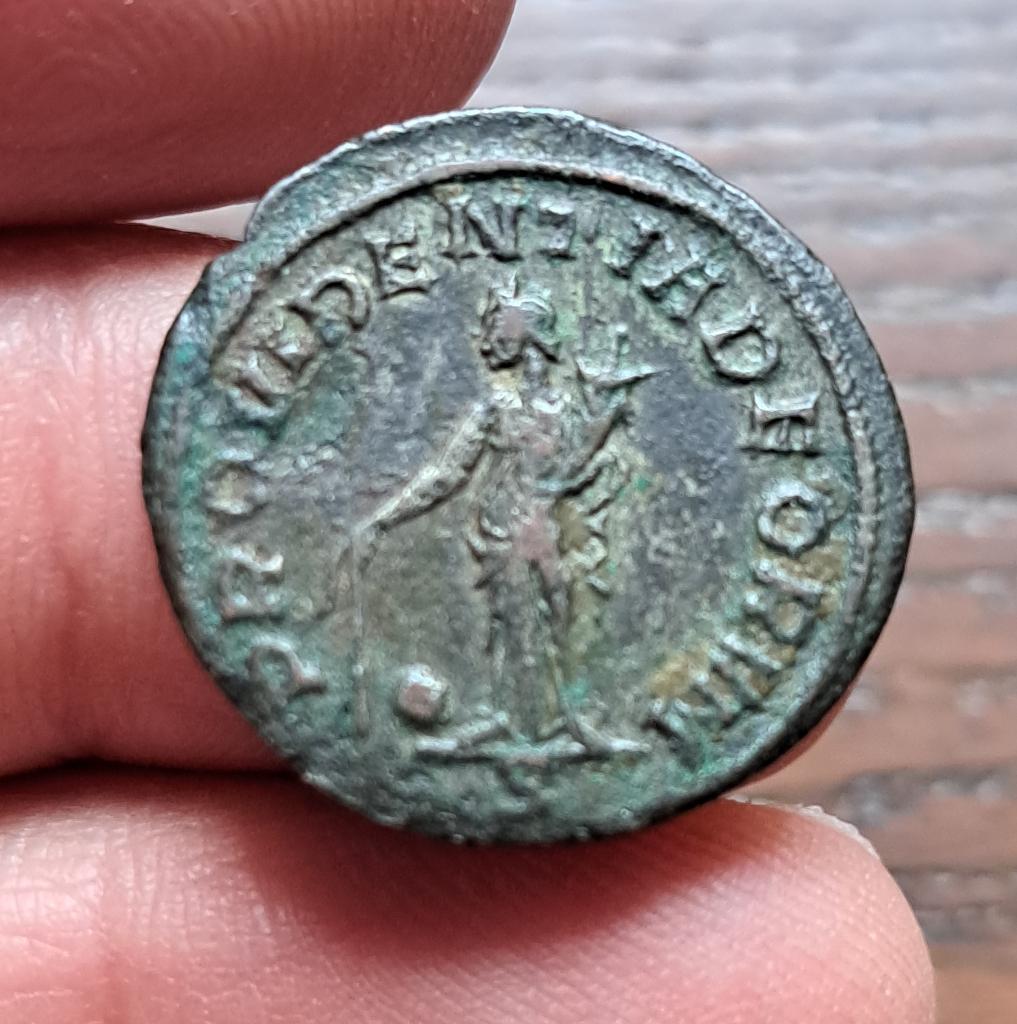 Tacitus - Antoninianus PROVIDENTIA DEORUM, Postzegels en Munten, Ophalen of Verzenden, Overige landen, Losse munt