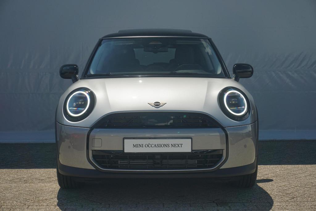 MINI 3-deurs Cooper C Panorama Dak / Head-Up / Stoelverwarmi, Auto's, Stof, 156 pk, Met garantie (alle), 4 stoelen