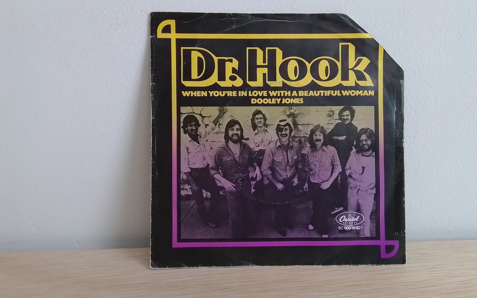 Dr. Hook - when you,re in love with a beautiful woman, Ophalen of Verzenden, Zo goed als nieuw, Pop
