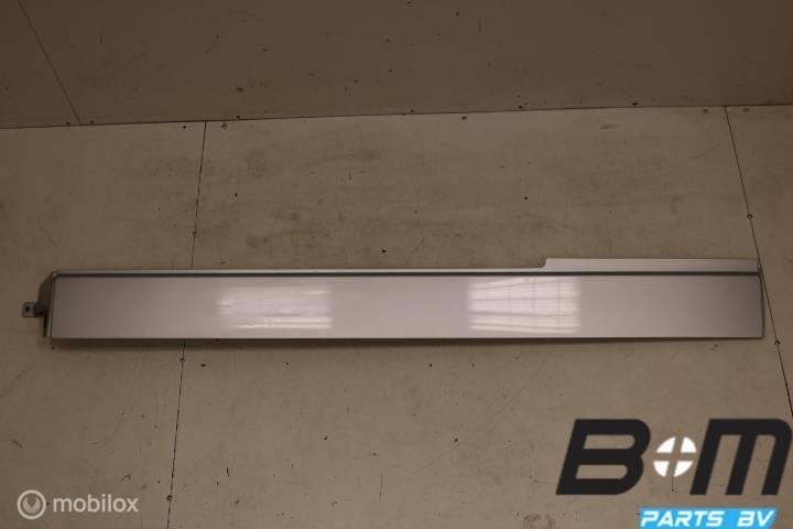 Afdekking schuifdeurrail rechts VW Transporter T5 LA7W, Gebruikt