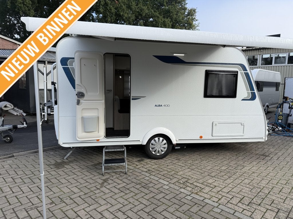 CARAVELAIR ALBA 400 MET VASTBED MOVER CASSETTE LUIFEL ( TOP), Caravans en Kamperen, Schokbreker, Bedrijf, Treinzit, 750 - 1000 kg