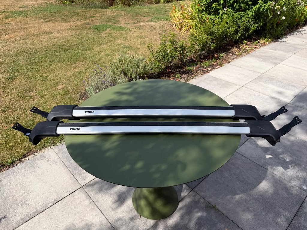 Thule wingbar edge voor Volvo XC90 met open railing, Auto diversen, Dakdragers, Ophalen, Zo goed als nieuw
