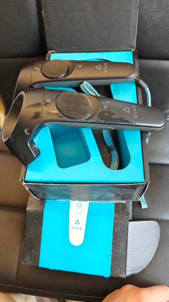 HTC Vive controller 1.0, Ophalen of Verzenden, Gebruikt, Controller, Pc