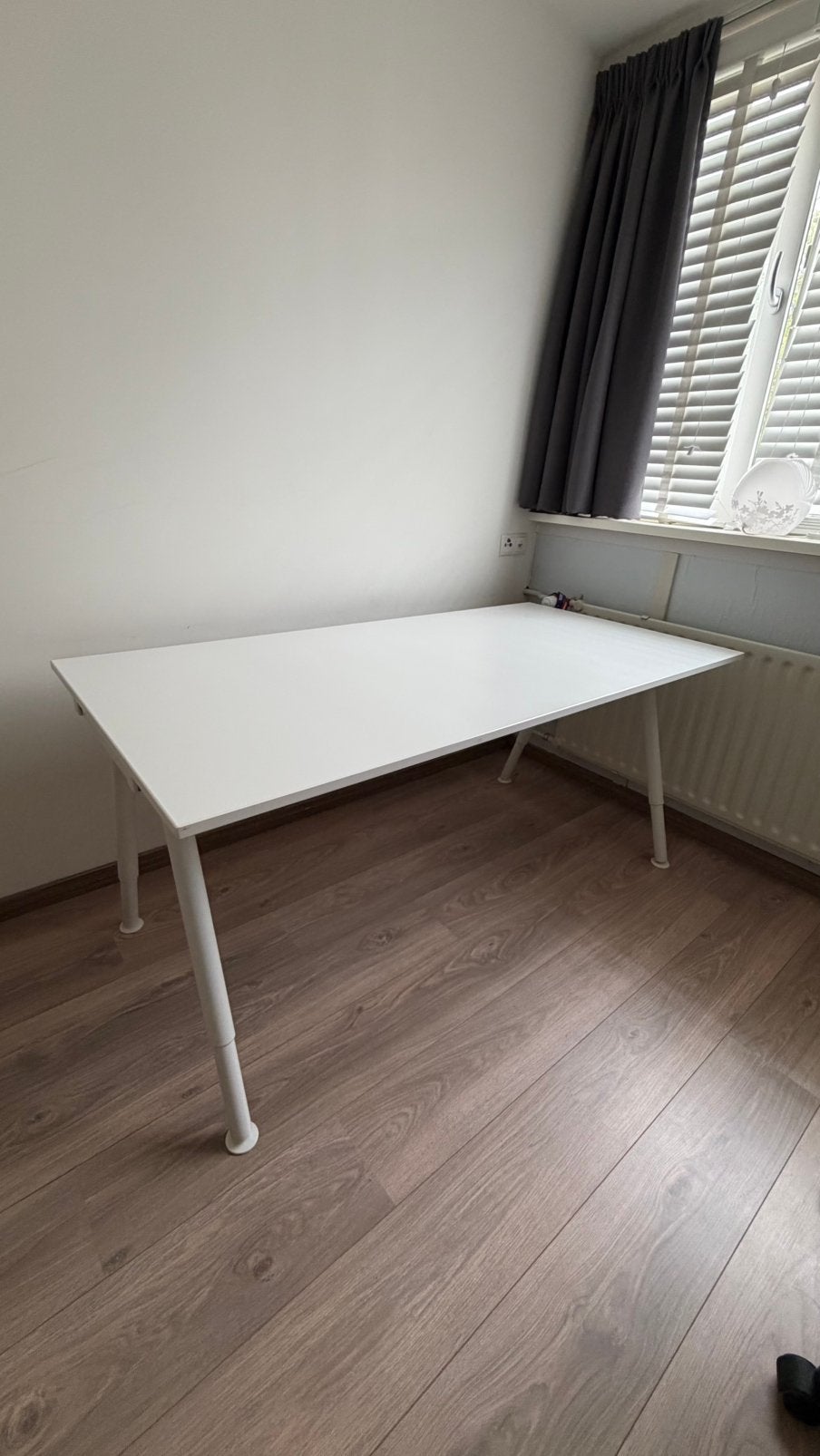 Wit bureau 160x80, Huis en Inrichting, Bureaus, Ophalen, In hoogte verstelbaar, Gebruikt