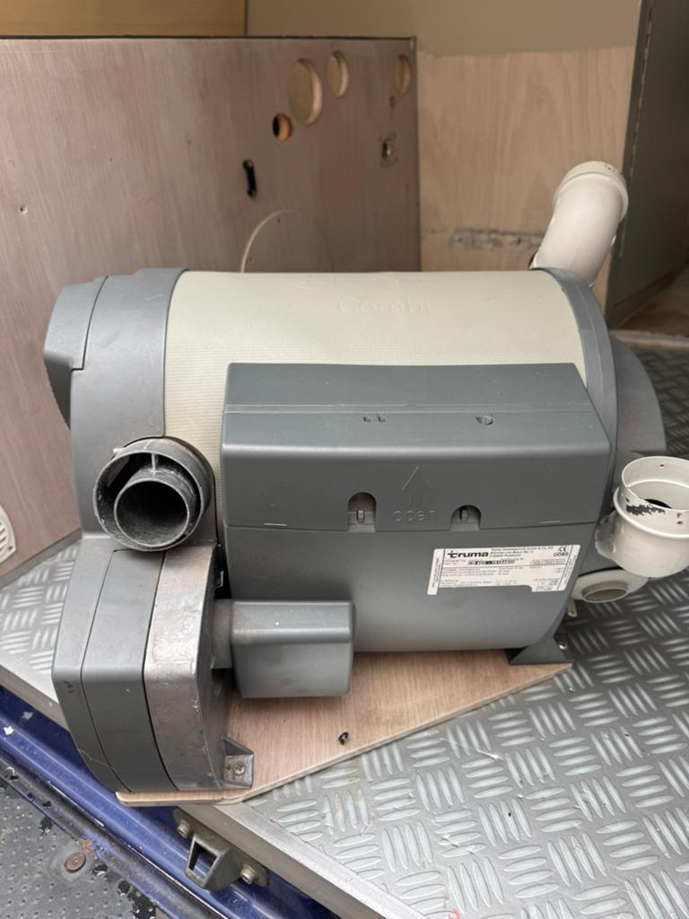 Truma combi 4 boiler, Ophalen, Gebruikt
